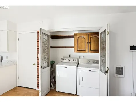 908 S 3rd Avenue Kelso WA 98626