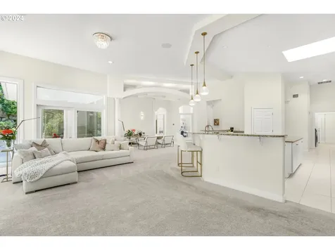 5815 SW Orchid Drive Portland OR 97219