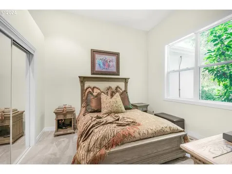 5815 SW Orchid Drive Portland OR 97219