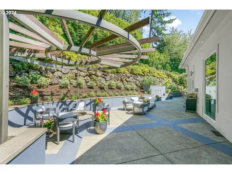 5815 SW Orchid Drive Portland OR 97219