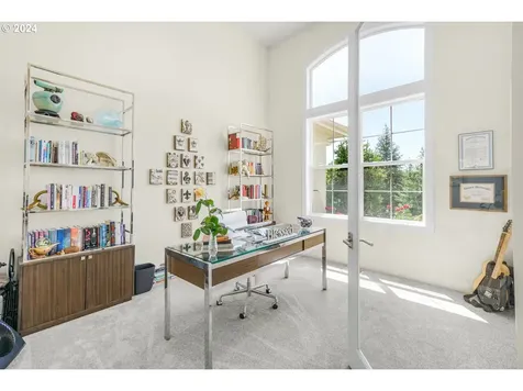 5815 SW Orchid Drive Portland OR 97219