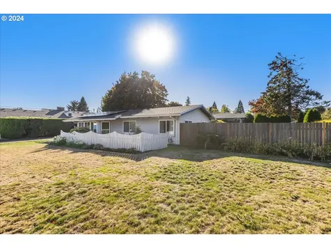 355 NW Angeline Avenue Gresham OR 97030