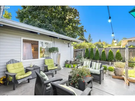 355 NW Angeline Avenue Gresham OR 97030