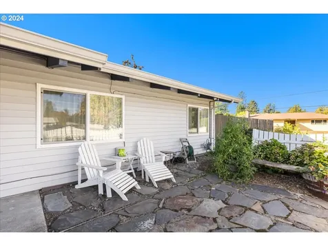 355 NW Angeline Avenue Gresham OR 97030