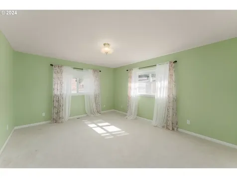 18235 Dixonville Road Roseburg OR 97470