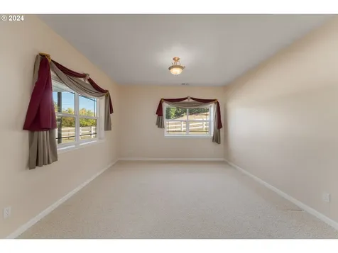 18235 Dixonville Road Roseburg OR 97470
