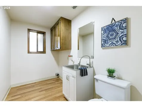 182 NE 14th Avenue Canby OR 97013
