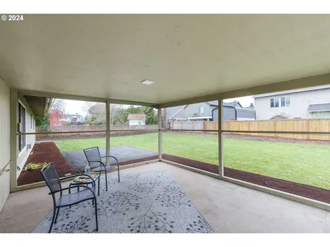 182 NE 14th Avenue Canby OR 97013