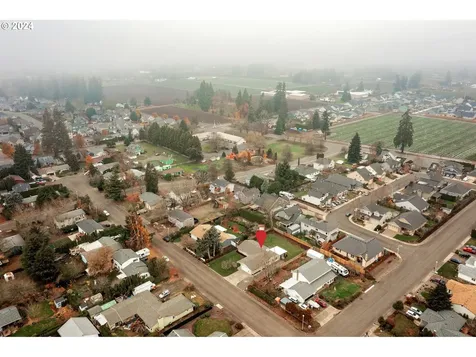 182 NE 14th Avenue Canby OR 97013