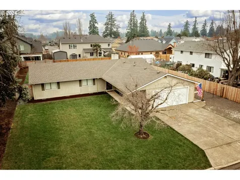 182 NE 14th Avenue Canby OR 97013