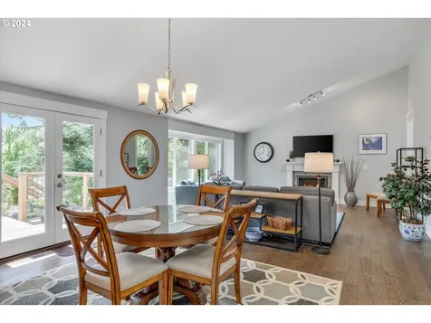 1471 Greentree Circle Lake Oswego OR 97034