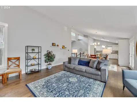 1471 Greentree Circle Lake Oswego OR 97034