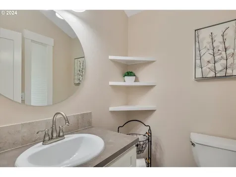 1471 Greentree Circle Lake Oswego OR 97034