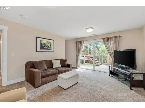 1471 Greentree Circle Lake Oswego OR 97034