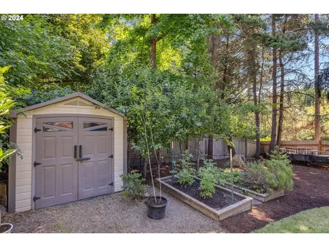 1471 Greentree Circle Lake Oswego OR 97034