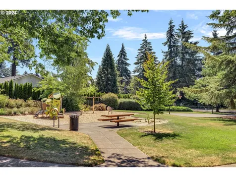 1471 Greentree Circle Lake Oswego OR 97034