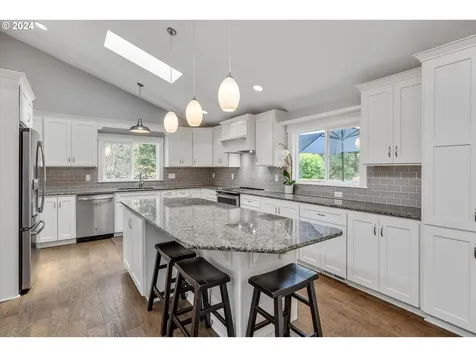 1471 Greentree Circle Lake Oswego OR 97034