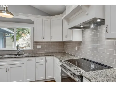 1471 Greentree Circle Lake Oswego OR 97034