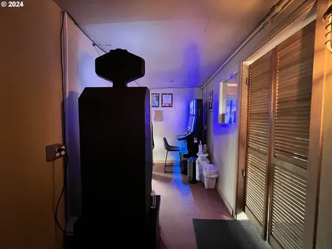 34635 Highway 101 Business Astoria OR 97103