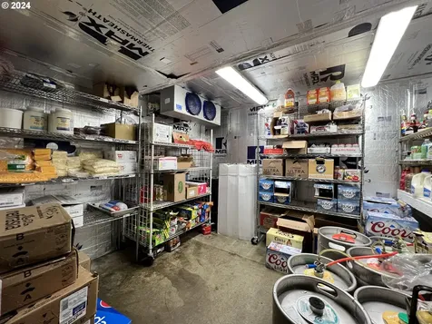 34635 Highway 101 Business Astoria OR 97103