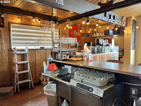 34635 Highway 101 Business Astoria OR 97103