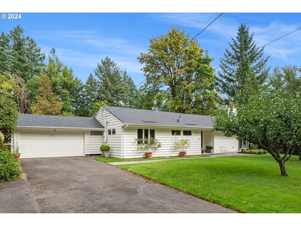 4749 Nw Woodside Terrace Portland OR 97210