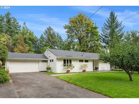 4749 Nw Woodside Terrace Portland OR 97210