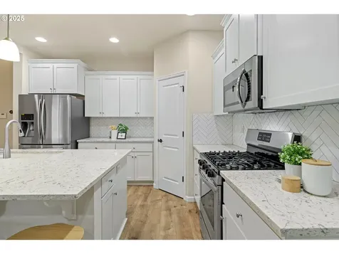 16959 SE Rhododendron Street Happy Valley OR 97086