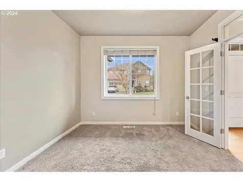 1326 SE 16th Avenue Canby OR 97013