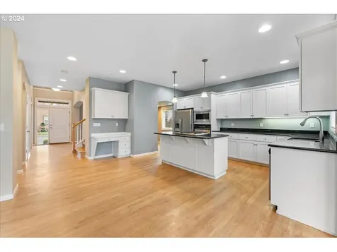 1326 SE 16th Avenue Canby OR 97013