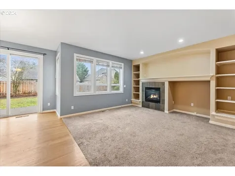 1326 SE 16th Avenue Canby OR 97013