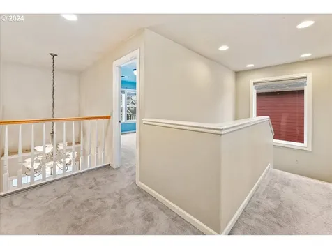 1326 SE 16th Avenue Canby OR 97013