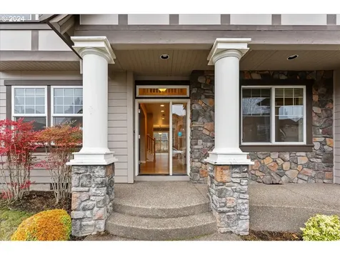 1326 SE 16th Avenue Canby OR 97013