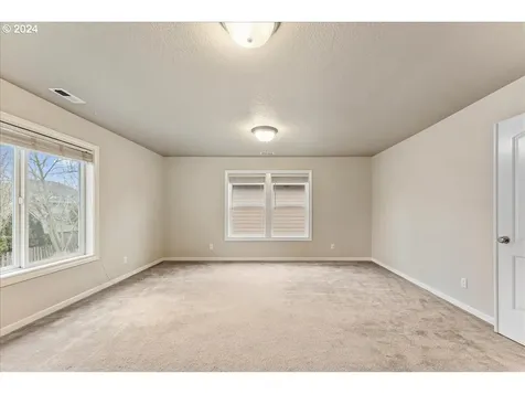 1326 SE 16th Avenue Canby OR 97013