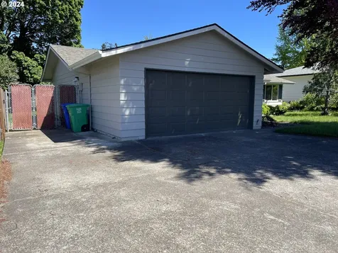 4120 Ne 132nd Avenue Portland OR 97230
