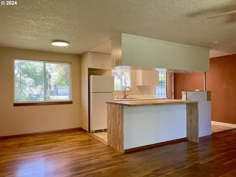 4120 Ne 132nd Avenue Portland OR 97230