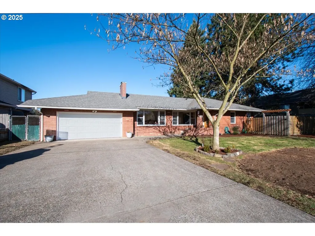 13516 NE 72nd Street Vancouver WA 98682