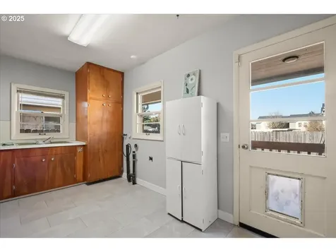 13516 NE 72nd Street Vancouver WA 98682