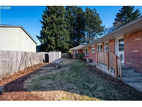 13516 NE 72nd Street Vancouver WA 98682