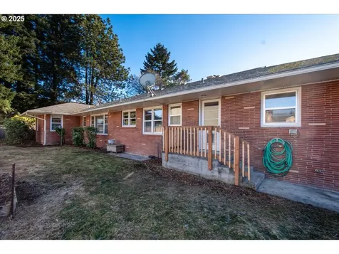13516 NE 72nd Street Vancouver WA 98682