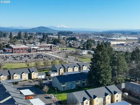 13516 NE 72nd Street Vancouver WA 98682