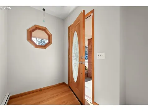 13516 NE 72nd Street Vancouver WA 98682