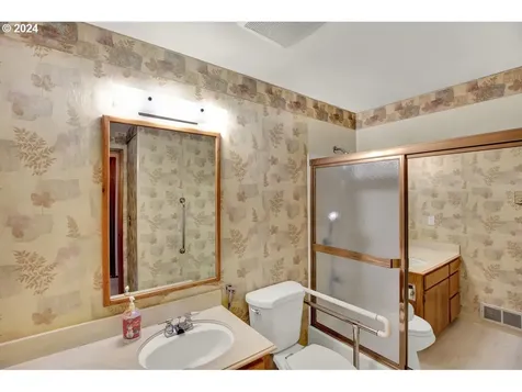 20052 SW 72nd Avenue Tualatin OR 97062
