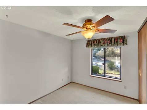 20052 SW 72nd Avenue Tualatin OR 97062