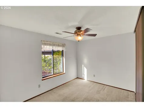 20052 SW 72nd Avenue Tualatin OR 97062