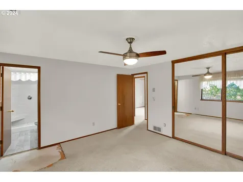 20052 SW 72nd Avenue Tualatin OR 97062