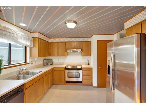 20052 SW 72nd Avenue Tualatin OR 97062