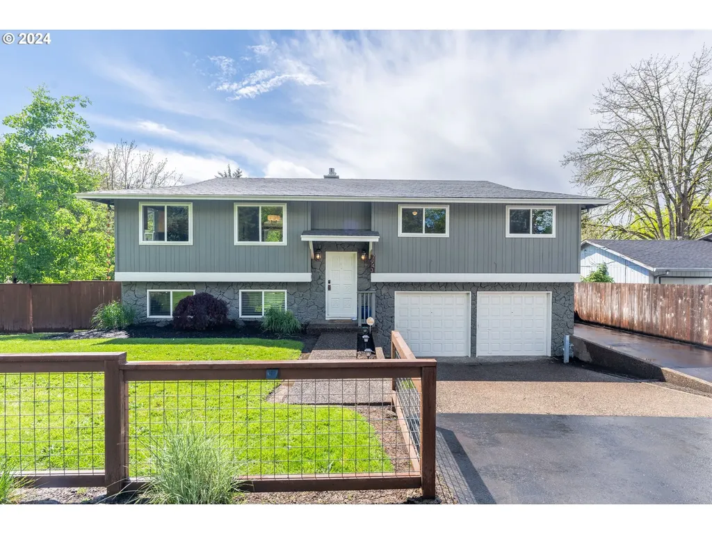 7943 Se 105th Avenue Portland OR 97266