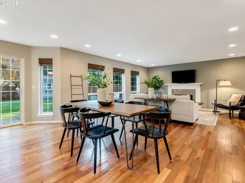 1256 SW Russ Lane Mcminnville OR 97128