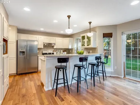 1256 SW Russ Lane Mcminnville OR 97128
